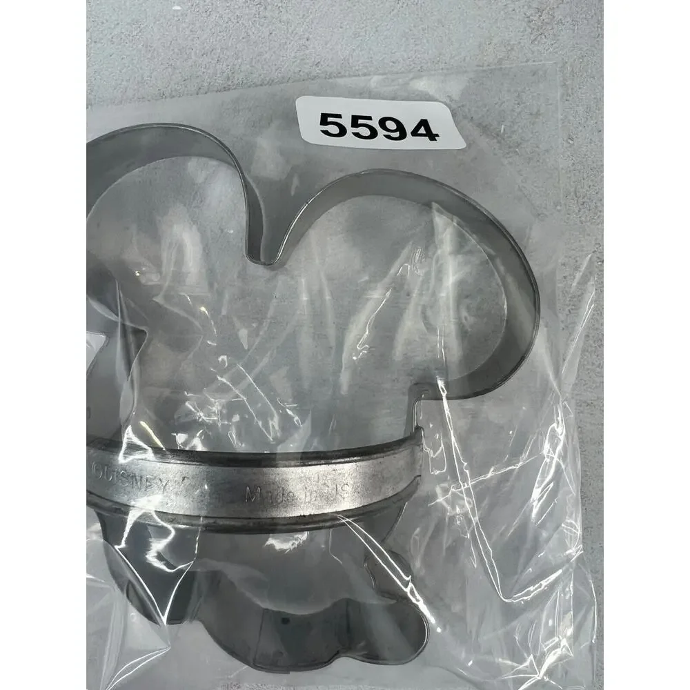 Vintage Walt Disney Productions Mickey Mouse Face‎ Head Metal Cookie Cutter - 5